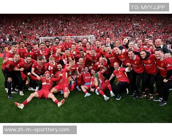 利物浦与曼联的经典对决再度上演谁能在这场宿敌之战中笑到最后